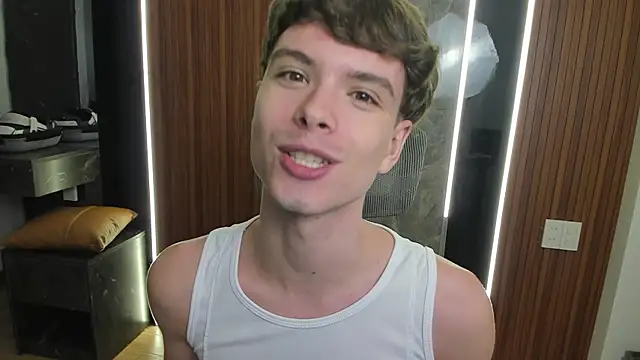 calvin_love_you webcam