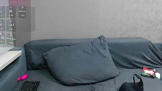 pauline_dollts webcam