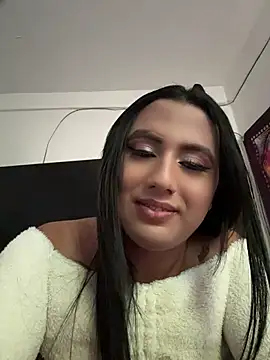 Lola_Oberly_xxx webcam
