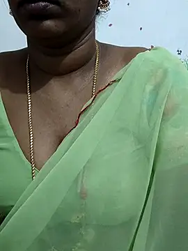 Tamil_Meera12 webcam