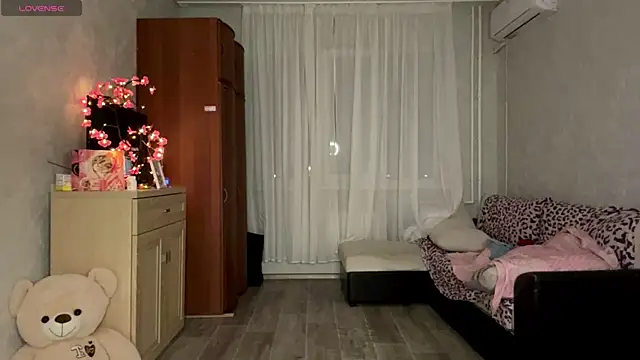 StephaniCute webcam