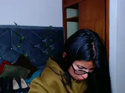 Alisha_Gamskar13