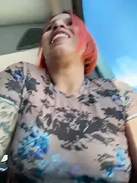 Mia_0-4 webcam