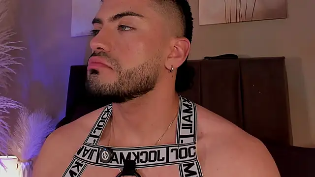 Alexander_Diazz webcam