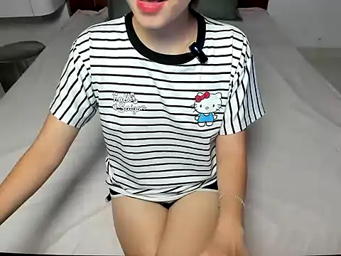 Linh_smile_ webcam