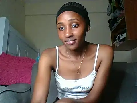 Velvet_peach webcam