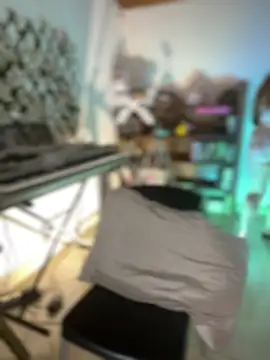 NikkiNix webcam