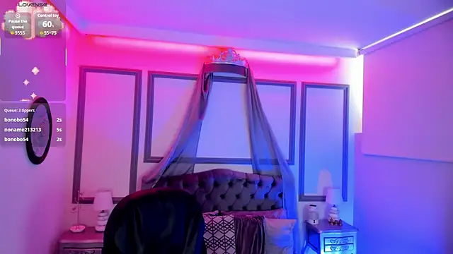 sabrina_angel__ (F teen) - Zoom ass -  spanks x10 🍑
