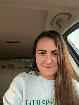 BrunetteNymph webcam