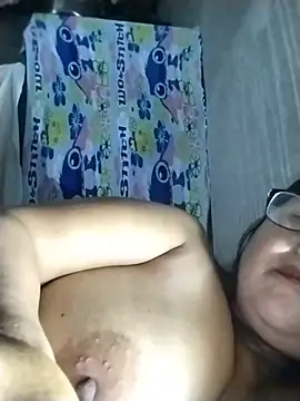 ClassyLady51 webcam