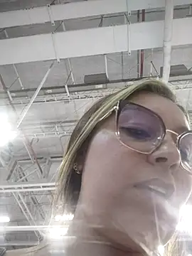 aura06 webcam