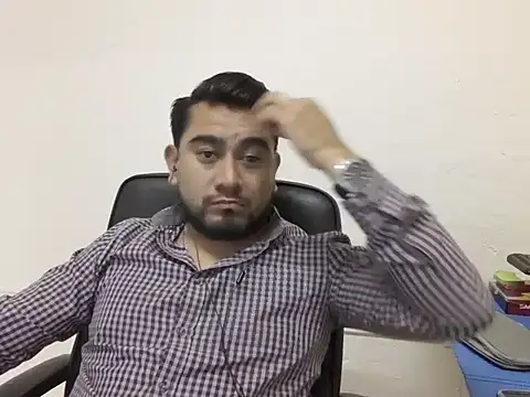 youmanhorny webcam