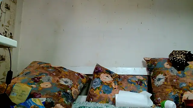 Sophie_Bell webcam