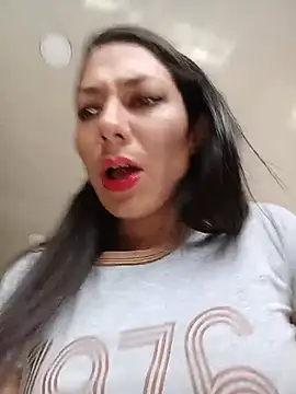 Mia_Love-3 webcam