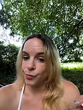 SexyMilf_1987 webcam