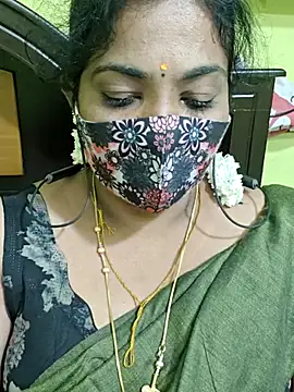 Tamil_Mithra webcam