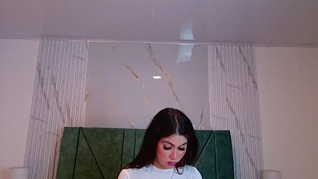 katiamoree webcam
