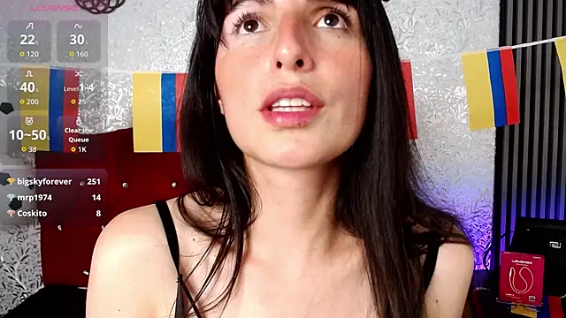 MiaVelasquez01 webcam