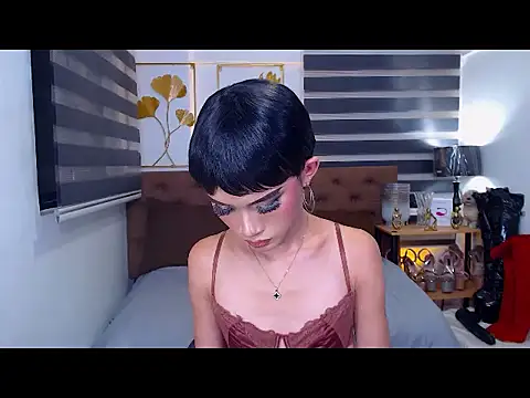 JuicyCockThea webcam