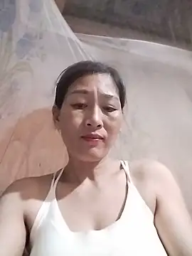 lris-Beauty77 webcam