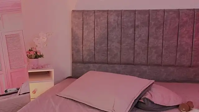 Antonella_1998 webcam