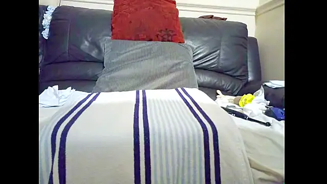 hairyuncut00 webcam