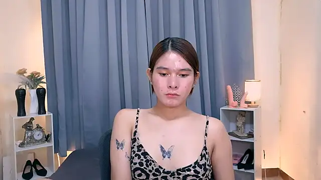 Mimi_Mckinley webcam