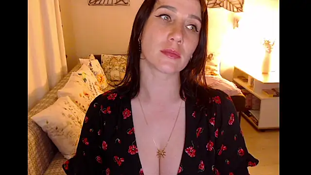 pepper_milf webcam