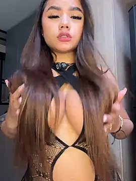 Natasha_by webcam