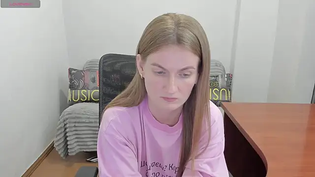 Alisha_Skyes webcam