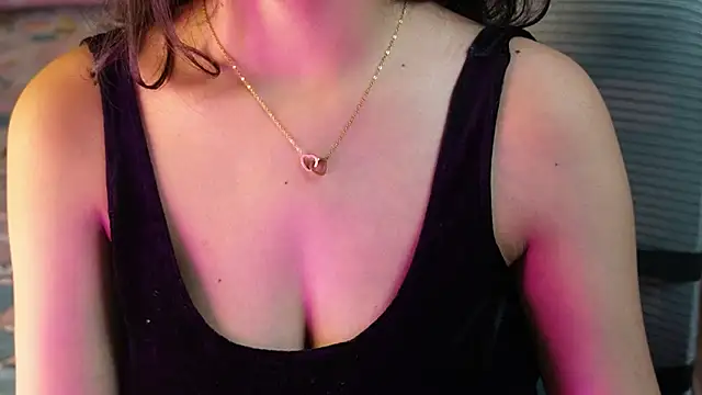 Misha-Malhotra webcam