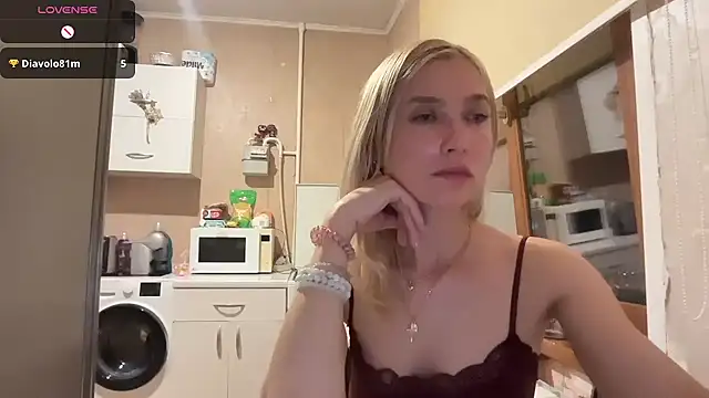 AngelJeni webcam