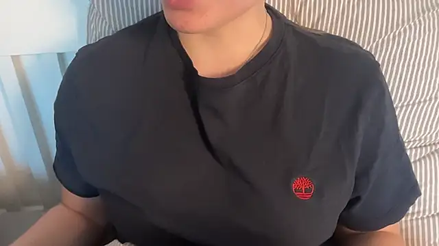 Lucyschickt webcam
