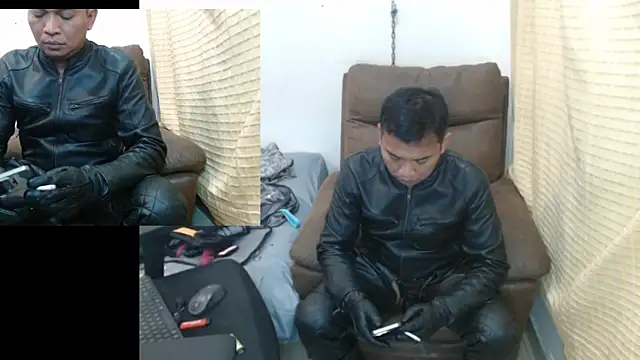 NeedyIron webcam