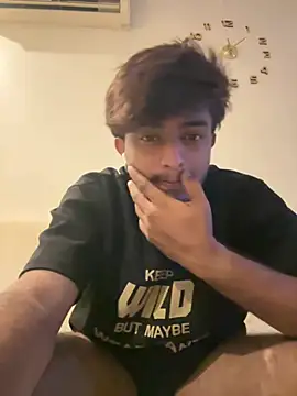 Seenu2199 live sex cam
