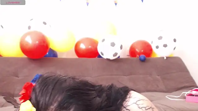 sharonnleon webcam
