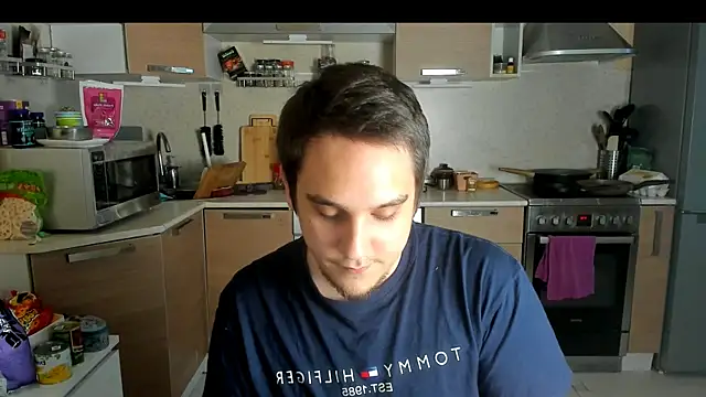 Bear_Beer130 webcam