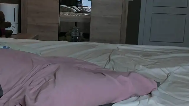 Dark_Willlow webcam