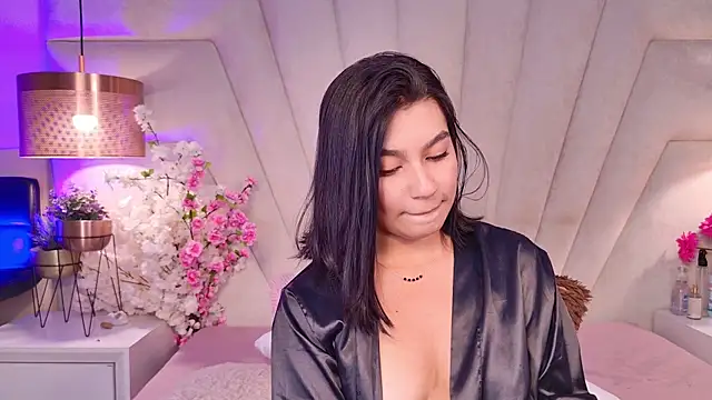 AlyssaRay webcam