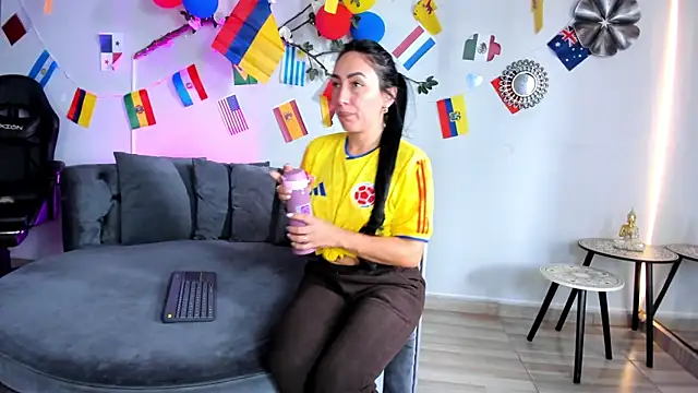 Mia_Davis__ webcam