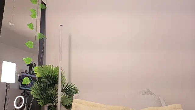 Iam_Issaa webcam