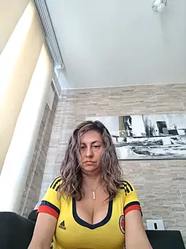 latiinvenushot - Latiinvenushot's free webcam - UK Sex Cams