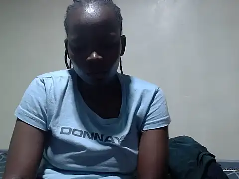 ebony_emmah webcam