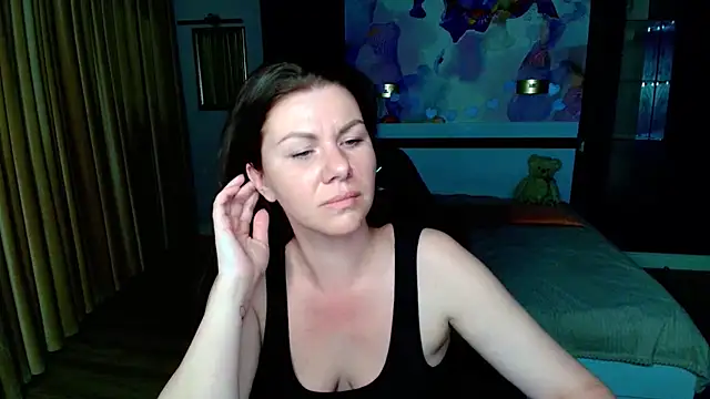 LunaKissesx webcam