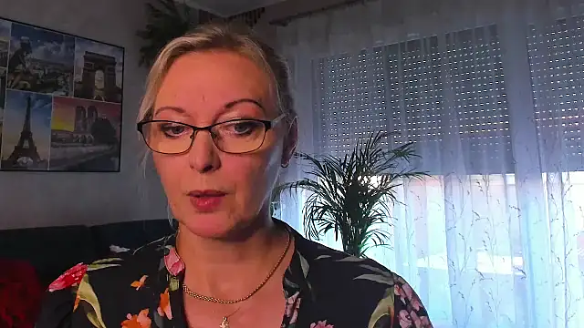 vanessa_chat webcam