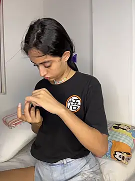 leilani_X webcam