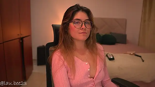 Lau_Bee webcam