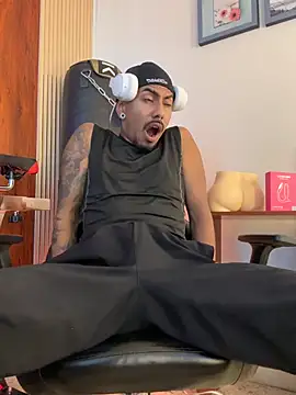 Latinmoster_boss webcam