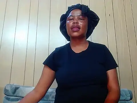 spicykittyy webcam