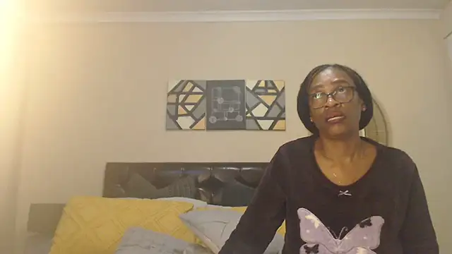 Creamyass22 webcam